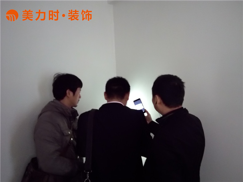 美力时装饰南宁装修工地