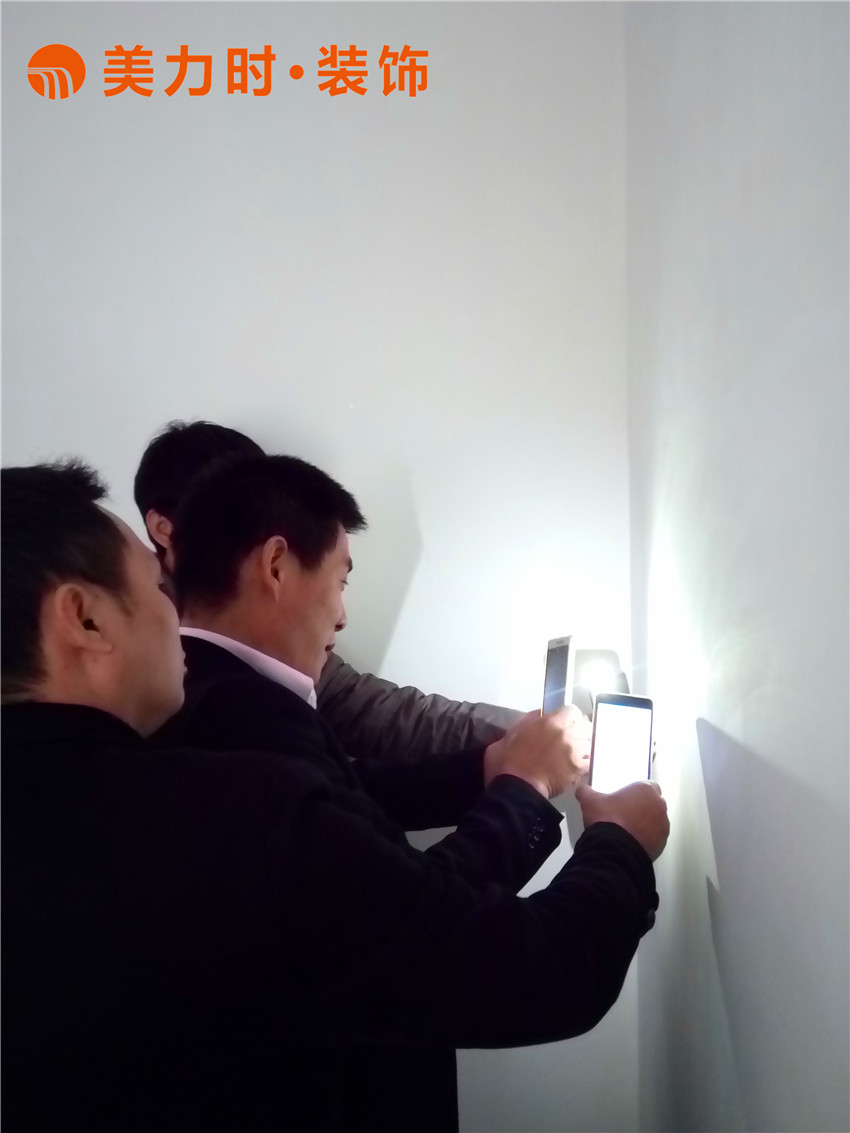 美力时装饰南宁装修工地