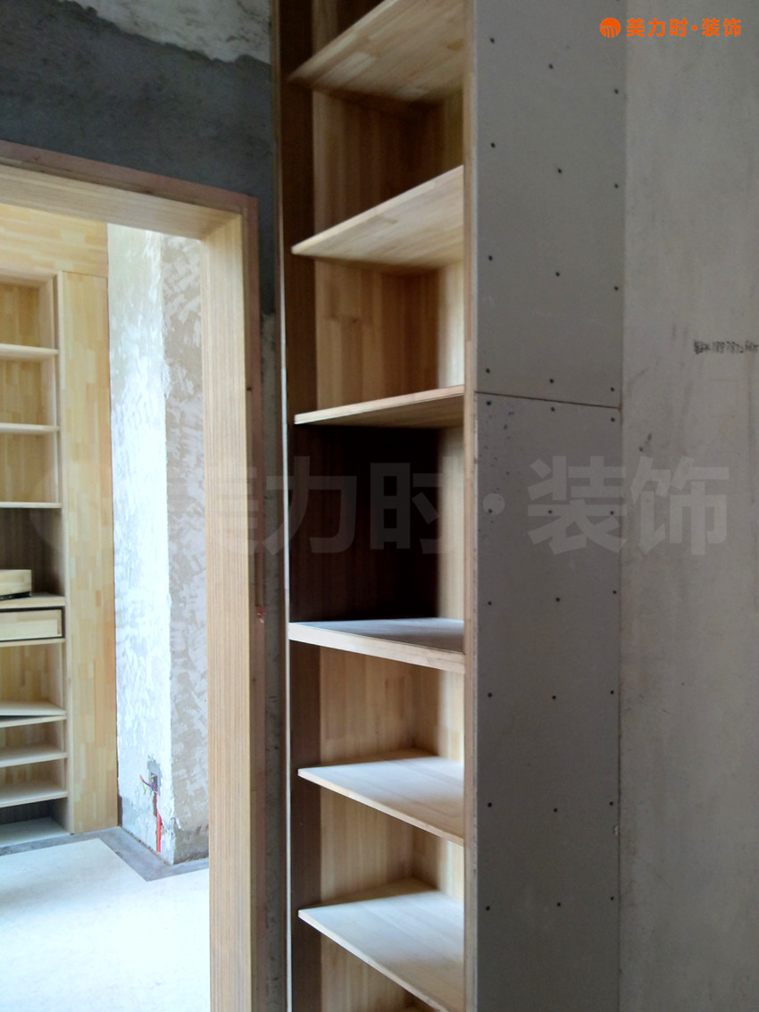 美力时装饰南宁装修工地